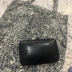 Black Tory Burch clutch